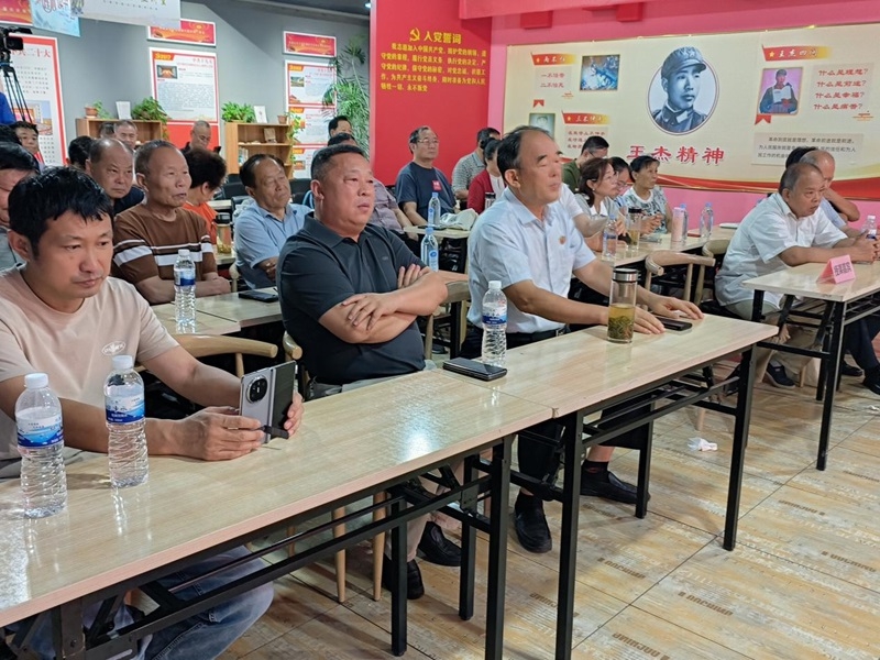 未命名_副本.jpg 未命名_副本.jpg