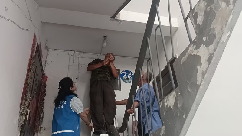 未命名_副本.jpg 未命名_副本.jpg