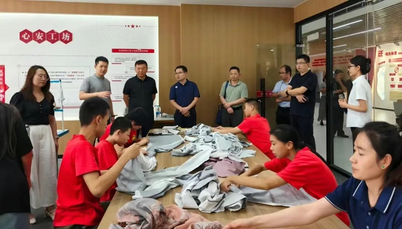 未命名_副本.jpg 未命名_副本.jpg