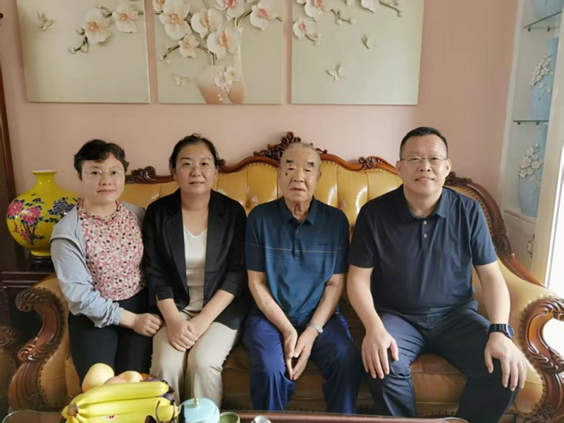 未命名_副本.jpg 未命名_副本.jpg