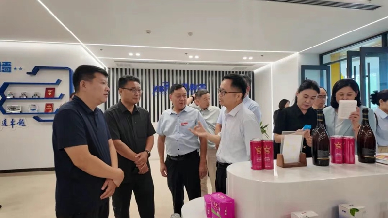 未命名_副本.jpg 未命名_副本.jpg