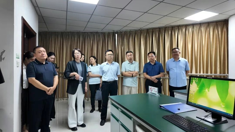 未命名_副本.jpg 未命名_副本.jpg