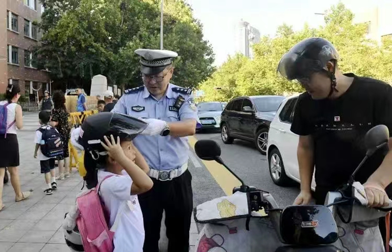 未命名_副本.jpg 未命名_副本.jpg