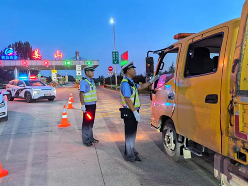 未命名_副本.jpg 未命名_副本.jpg