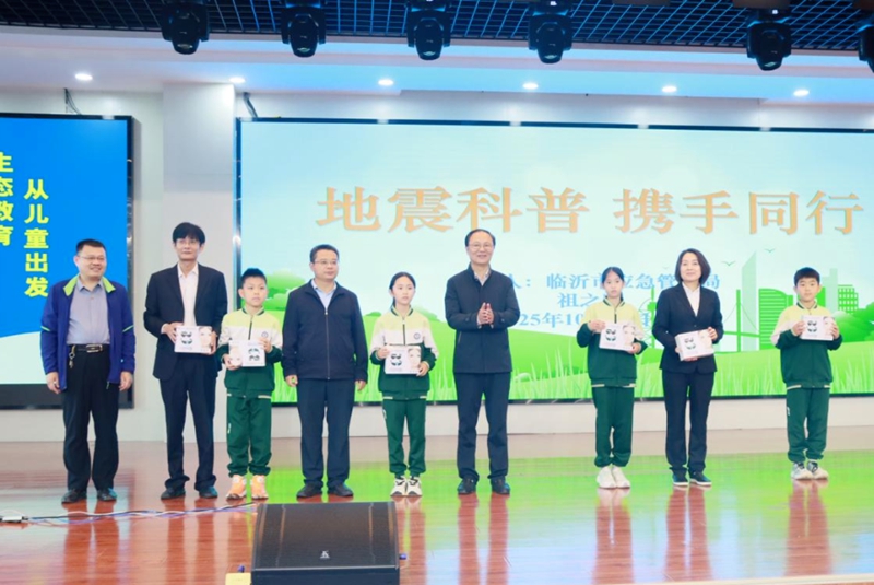 未命名_副本.jpg 未命名_副本.jpg