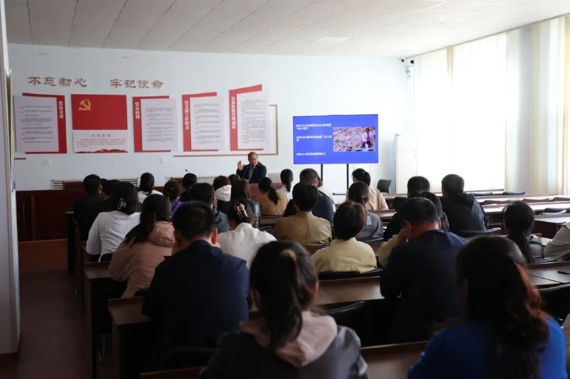 未命名_副本.jpg 未命名_副本.jpg