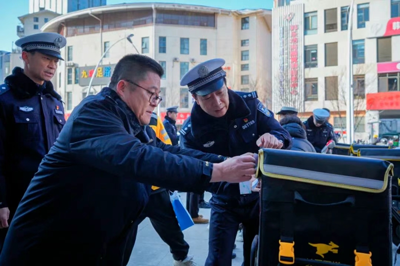 未命名_副本.jpg 未命名_副本.jpg