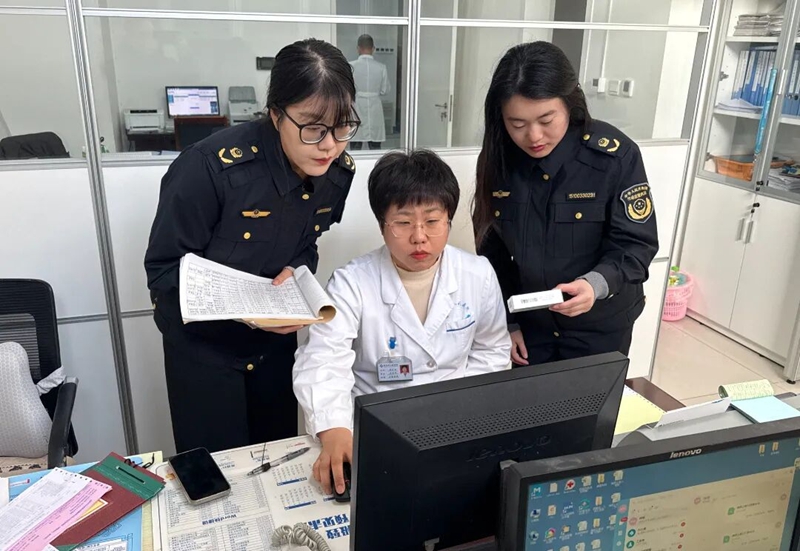 未命名_副本.jpg 未命名_副本.jpg