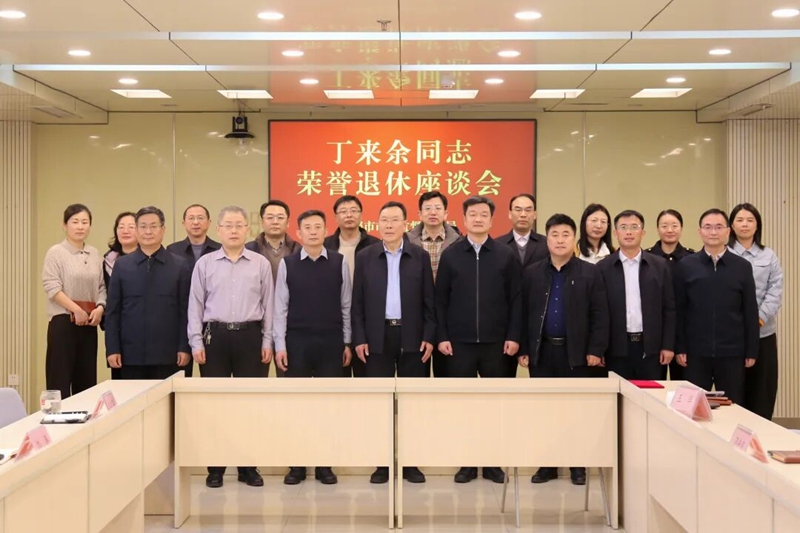 未命名_副本.jpg 未命名_副本.jpg