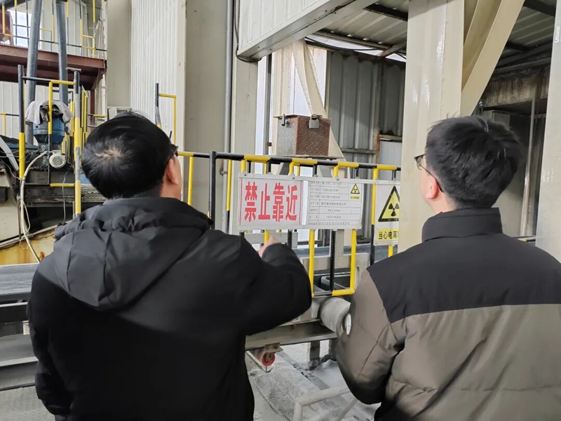 未命名_副本.jpg 未命名_副本.jpg