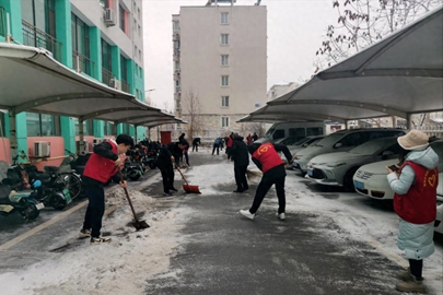 感知山东| 淄博市城市管理局第一时间组织开展“扫雪除冰”活动