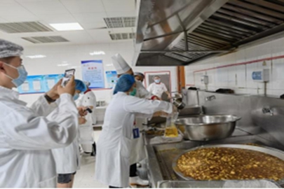 济宁高新区市场监管局压实“两个责任”守牢校园食品安全底线